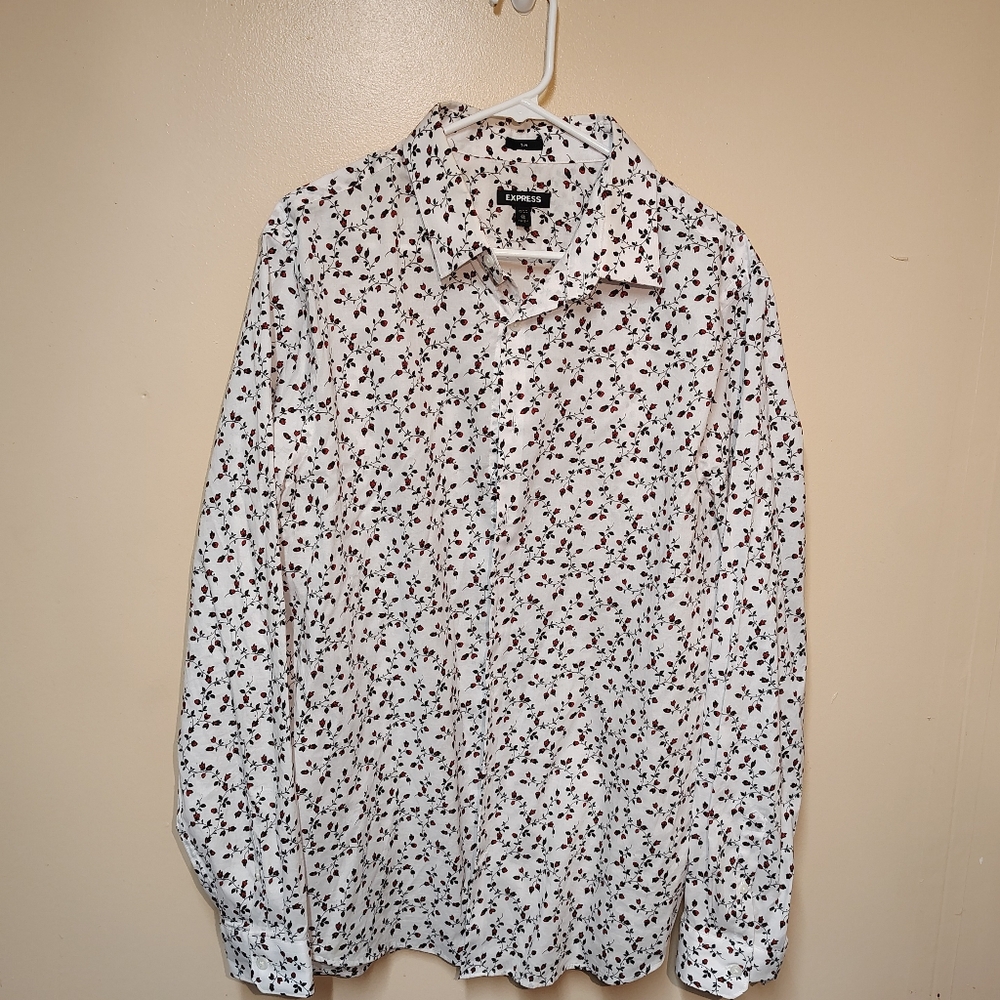 Express Shirt Mens XL White Black Red Floral  Print Button Down 100% Cotton